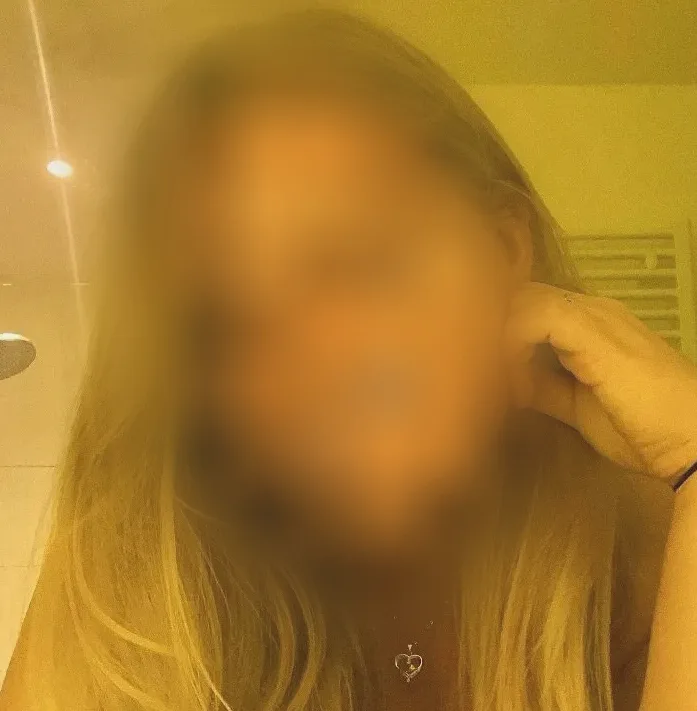 Aleksandra, 30