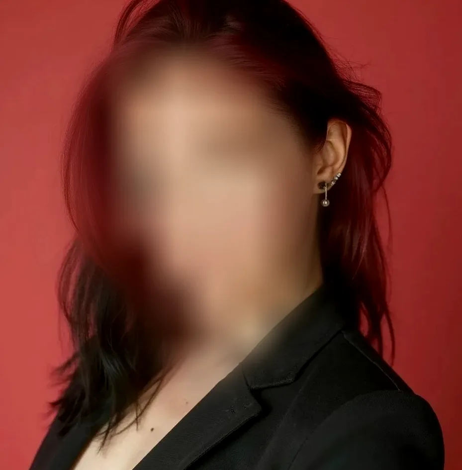 Catriona, 35