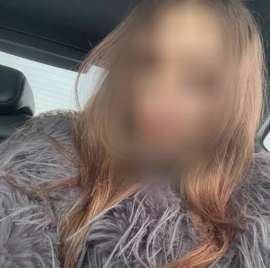 Rachel, 19
