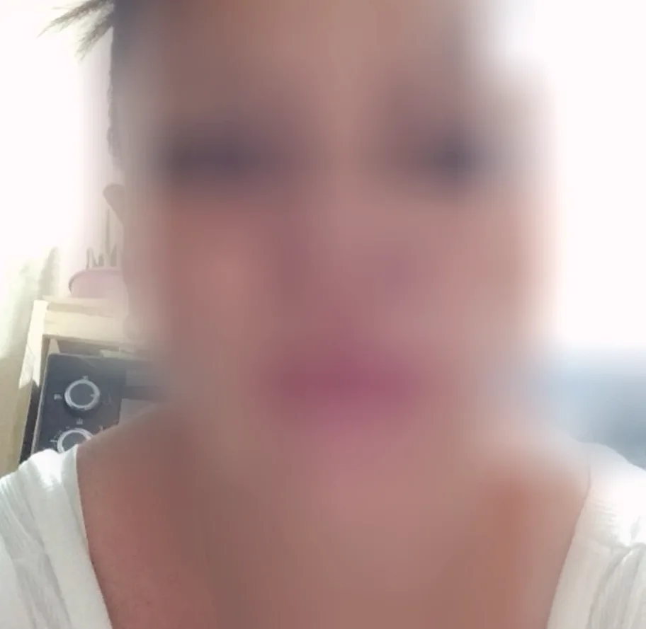 Simran, 37
